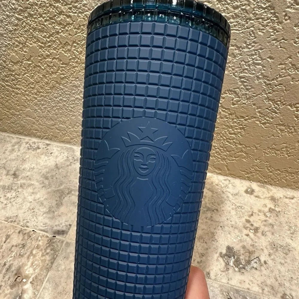 Starbucks Winter 2023‎ Release Navy Blue Grid 24oz Cold Cup Venti Tumbler